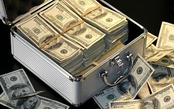 زیان یک میلیارد دلاری شعار«دلار زدایی»