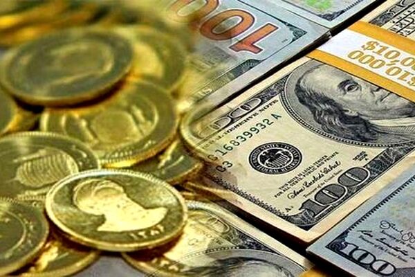 از کاهش قیمت سکه تا تاثیر آذری‌ها بر قیمت دلار