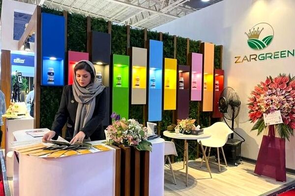 نمایش توانمندی‌های گروه «زر» در نمایشگاه ایران آگروفود