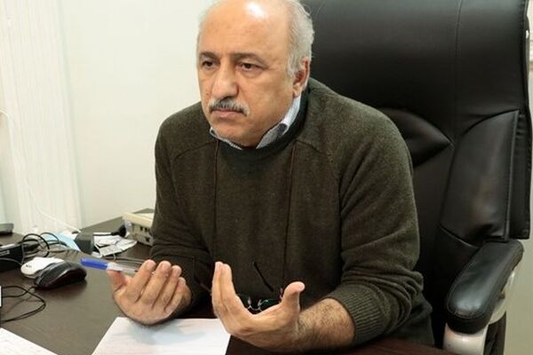 مرتضی افقه: خاندوزی به خوبی می‌داند که وضعیت چگونه است

