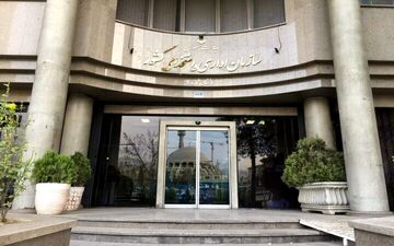خبر بد برای کارمندان/تعدیل ۱۵درصدی نیروی انسانی دستگاه‌های اجرایی