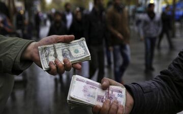 سلام دلار به 60هزار تومان/ دولت از سرکوب نرخ ارز بازماند؟ + جدول