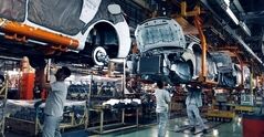 ابهام در رقم بدهی خودروسازان/بحران شفافیت مالی در صنعت خودرو