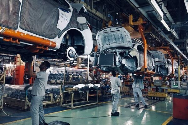 جدیدترین وضعیت بازار خودروهای داخلی/ ادامه ثبات قیمت‌ها 