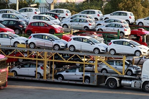 روایت وزارت صمت از تعداد خودروهای وارداتی به کشور