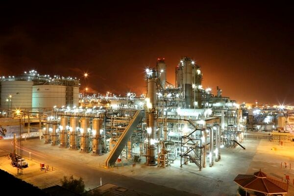 افزایش همکاری بانک تجارت و گروه صنایع پتروشیمی خلیج‌فارس