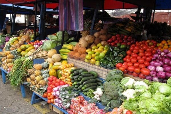 تعدیل قیمت میوه با ورود نوبرانه‌‌های پاییز