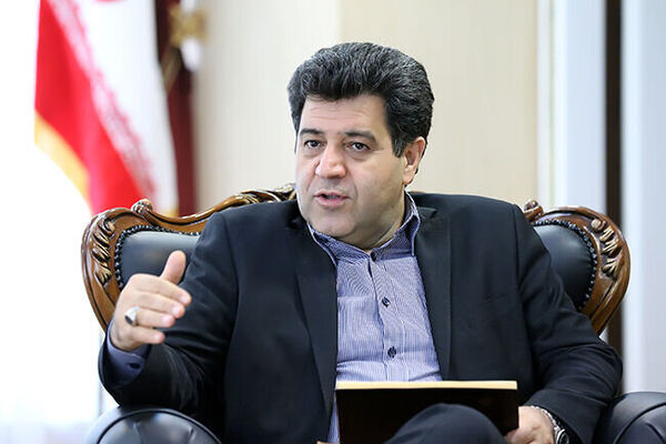 تنها 36 شرکت با سرمایه بیش از 50 همت در بورس داریم