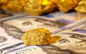 رونق بازار طلا در شب عید / علت گرانی سکه و طلا چیست؟