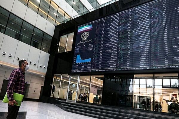 ضربات سنگین تصمیمات خلق‌الساعه بر پیکر بورس