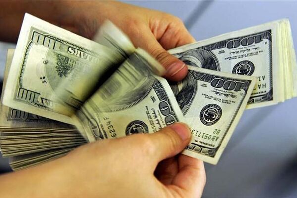 ریزش قیمت دلار موقتی است؟