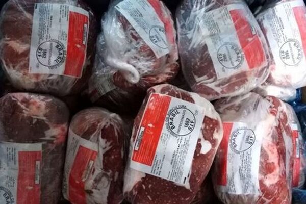 ابلاغیه فوری گمرک برای واردات گوشت تاپایان سال 