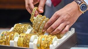 سقوط عجیب قیمت طلا در بازارهای جهانی