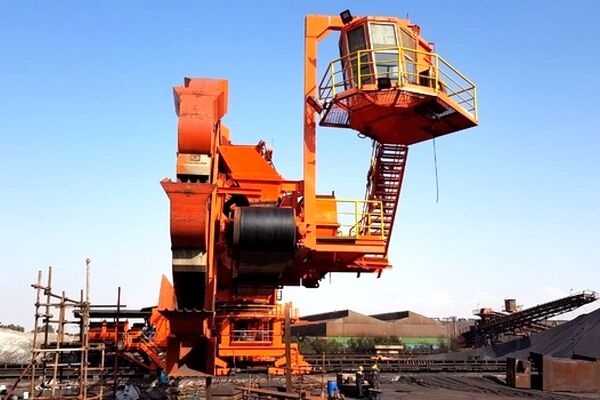 کارنامه تولید و صادرات فولاد خوزستان