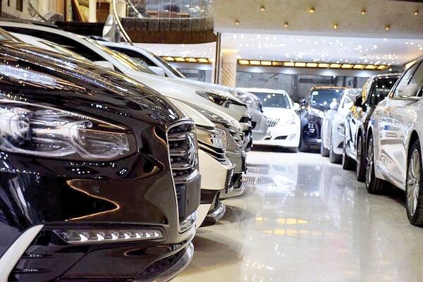 تعادل در بازار خودرو به شرط قیمت کاهش دلار 