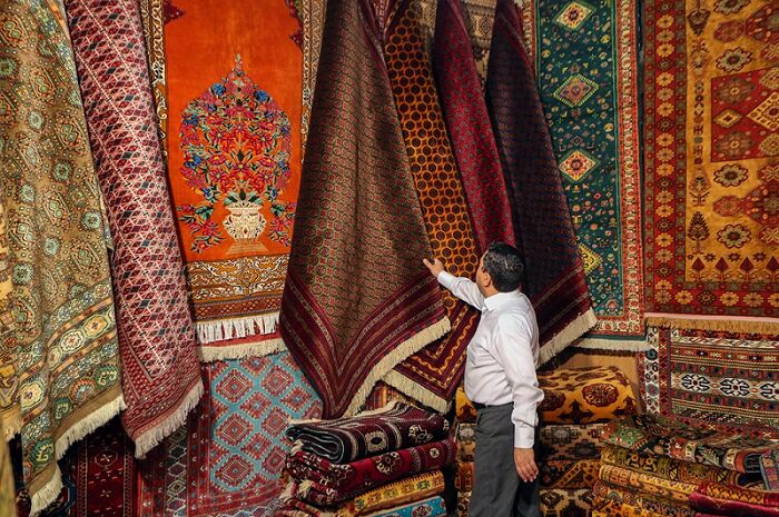 تدوین سند راهبردی تحول فرش دستباف