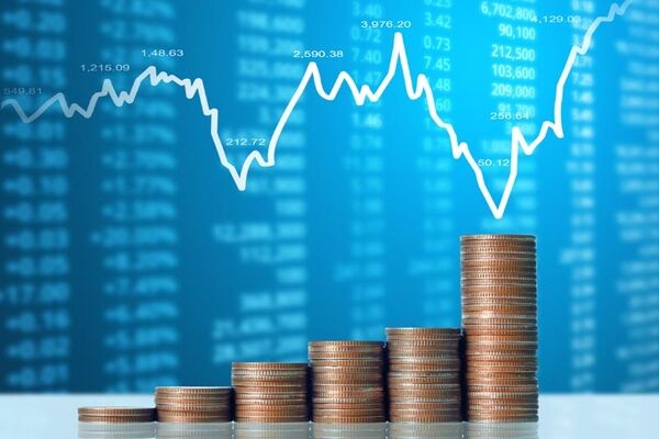 بازگشت بورس به کانال 2میلیونی/ ورود323میلیارد تومان پول حقیقی به بازار