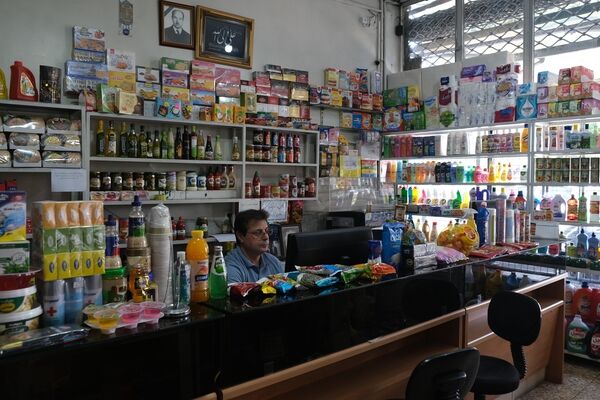 دلایل موفقیت خرده‌فروشان / ادامه اعتماد خانوار به فروشگاه‌های سنتی