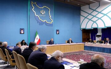 تحریف متغیرهای کلیدی بازار به کمک قیمت‌گذاری دستوری