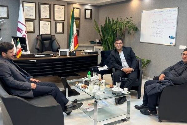 جلسه مدیران عامل فولاد اقلید پارس و ایریتک