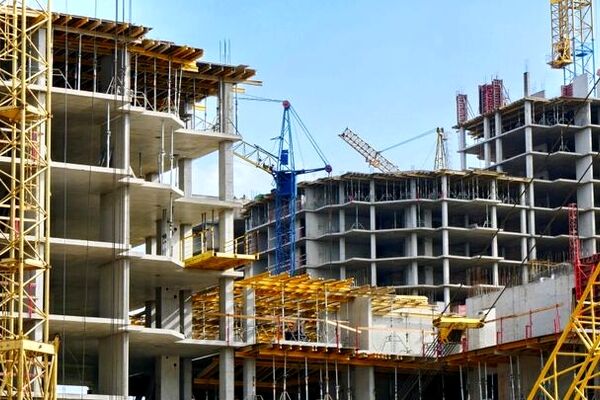 فعالیت رسمی دلالان در نهضت ملی مسکن/ صدای اعتراض سازندگان مسکن بلند شد