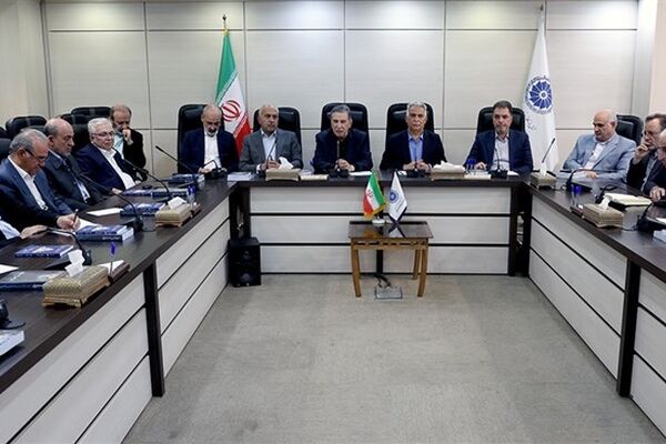اعتراض روسای اتاق‌های بازرگانی به ابطال انتخابات اتاق آبادان 