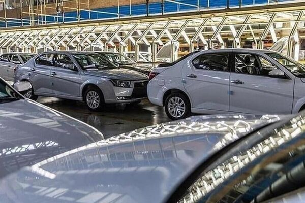 نقش خودروسازان در افزایش قیمت خودرو 
