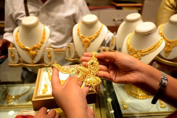 محدودیت واردات طلا در پسا ماشه/قیمت طلا چه تغییر می‌کند؟