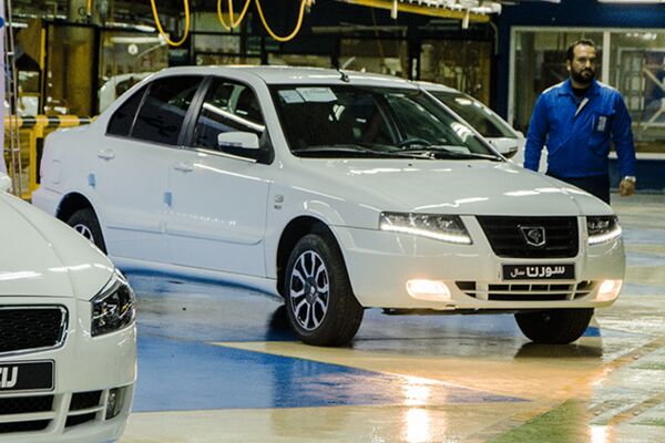 مدیریت ایران‌خودرو و سایپا خصوصی است؟ / تداوم زیاندهی خودروسازان تا استقرار ساختار تنظیم گری
