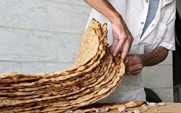 واکنش سریع به خبر خبرگزاری دولت / خرید بیشتر از ۴ نان با یک کارت بانکی ممنوع شد؟