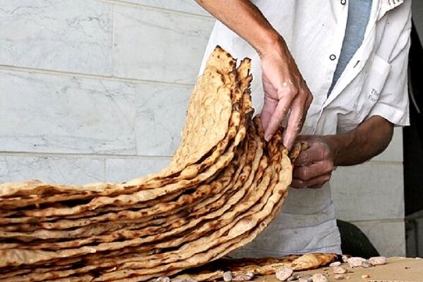 سرگردانی نانوایان در سه راهی ارزان‌فروشی، کم‌فروشی یا گران‌فروشی؟