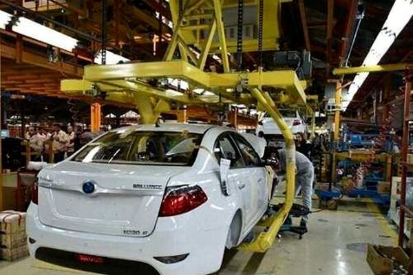 لطمه به منابع ارزی کارخانه  های داخلی/مونتاژ خودروهای چینی به ضرر تولید داخل است