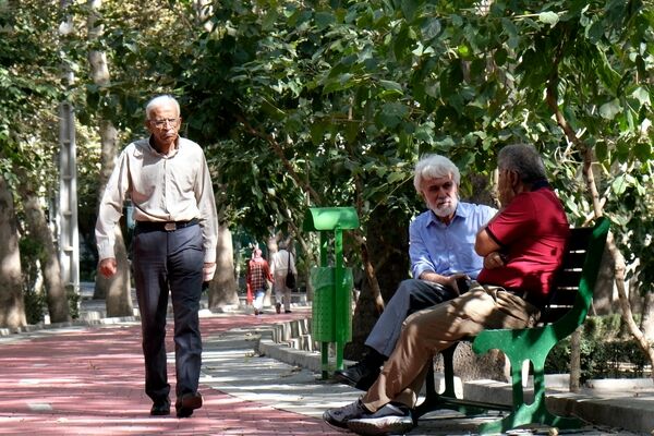 تحویل بودجه ناقص به مجلس / کسری ۵٠ همتی منابع هم‌ترازی حقوق بازنشستگان 