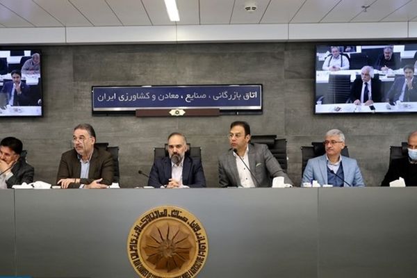 مانع‌زدایی از صنعت برق روی میز کمیسیون انرژی اتاق ایران