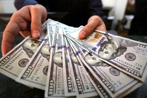افت ناچیز قیمت دلار در بازار آزاد