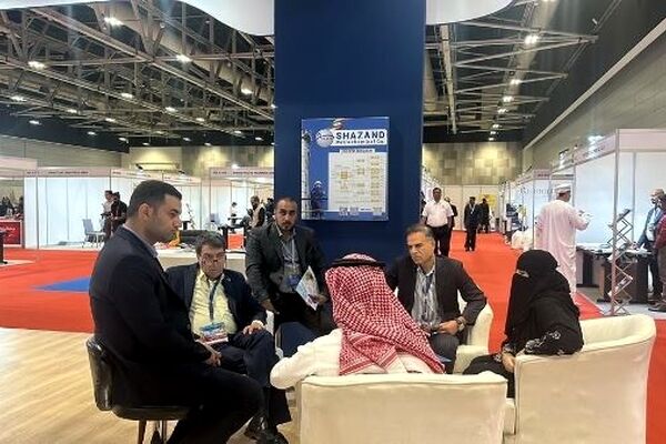 استقبال از غرفه پتروشیمی شازند در نمایشگاه بین المللی عمان پلاست