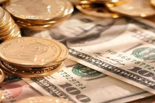 ریزش همزمان قیمت دلار، سکه و طلا
