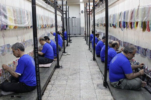 هشدار درباره تعطیلی اکثر کارگاه‌های تولید فرش دستباف