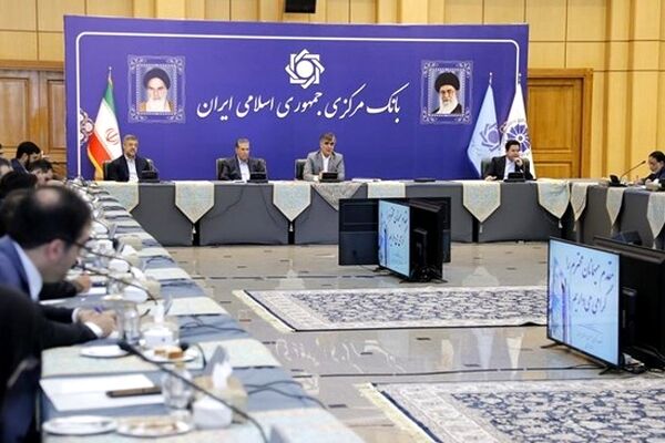 بزودی، اجرای ریال برون مرزی با روسیه / وعده «گشایش بازار ارز» رئیس کل بانک مرکزی