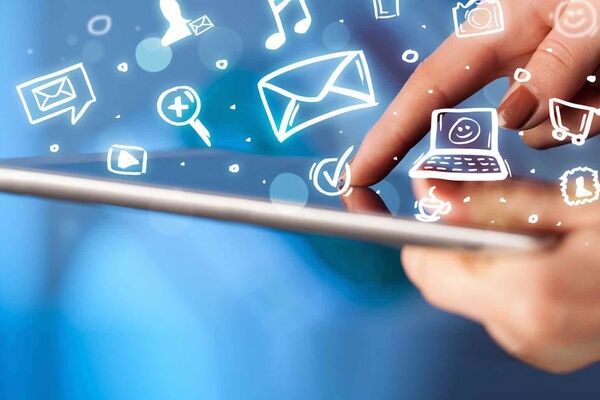درآمد اپراتورهای بخش خصوصی برای توسعه شبکه کافی نیست
