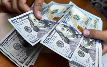 قیمت دلار برای چهارمین روز متوالی ۲۷۳۹۵۳ریال اعلام شد


