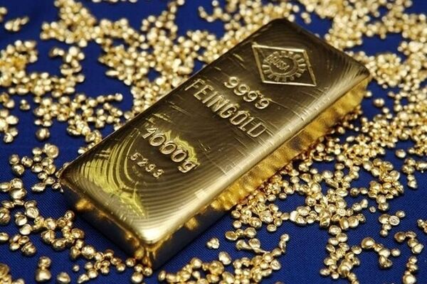 ریزش قیمت طلا به حوالی کف دو ماه اخیر