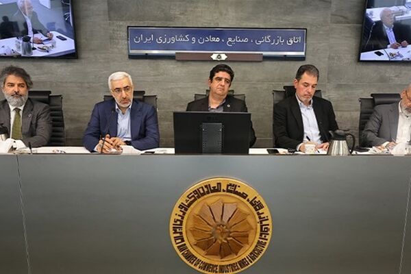 بازار سرمایه به همکاری اتاق ایران برای تامین مالی نیاز دارد