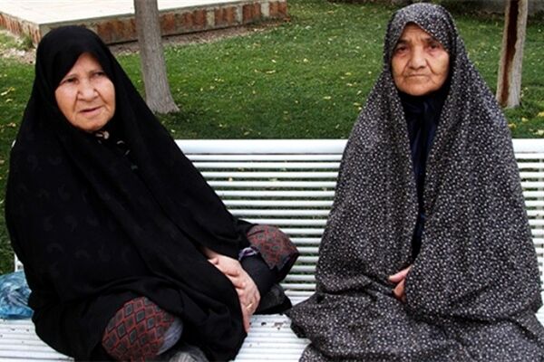افزایش جمعیت زنان سالمند /  سالمندان ایران به ۳۰ میلیون نفر می‌رسند 