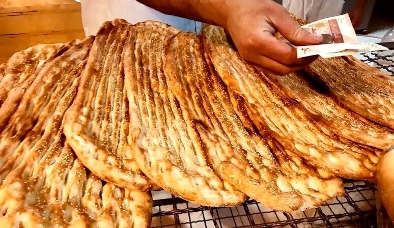 رکوردشکنی گرانی کالاهای اساسی؛ نان ۱۱۴ درصد گران شد+ اینفوگرافی