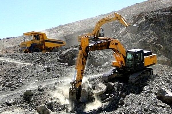 کاهش 2درصدی حقوق گمرکی ماشین‌آلات و تجهیزات تولیدی 