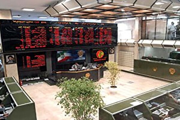 دوشنبه 5 تیر/ بورس بی رمق تر از دیروز