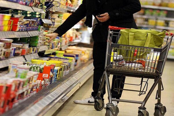 واردات کالاهای اساسی با وجود توقف پروازهای خارجی