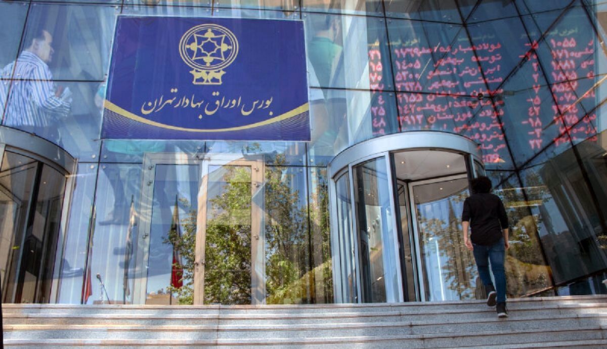 علت ریزش بورس مشخص شد / پیش بینی بازار سهام امروز 8 بهمن 1401