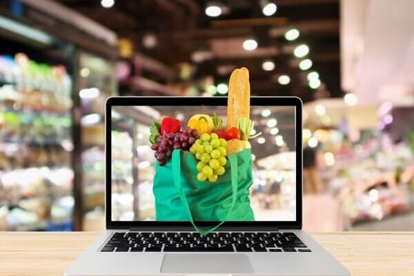 قیمت‌های نجومی میوه‌های لاکچری/ نوبرانه های تابستان چند؟